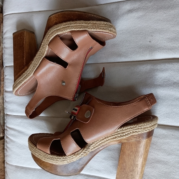 Hunter Morant Women's Leather block heel sandals_9.5 - Picture 8 of 12